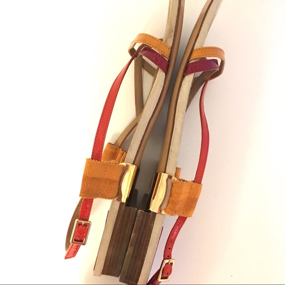 Ferragamo Red Orange Gold Strap Sandals 6.5 - Picture 4 of 7